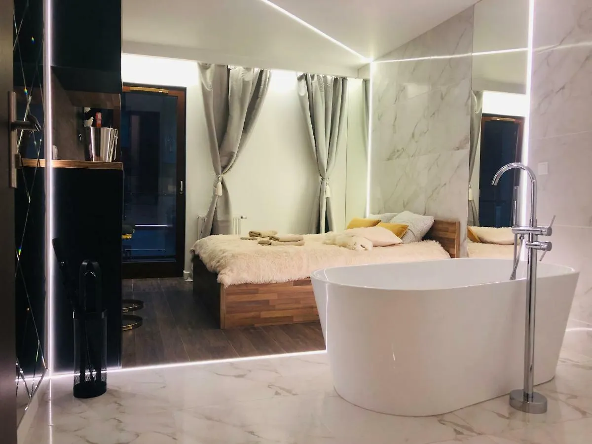Yourapart Chmielna Park Exclusive Z Wanna Wolnostojaca Lub Jacuzzi Gdansk
